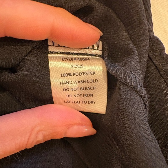 Cathy Jean Los Angeles Black Camisole Top - Picture 3 of 3